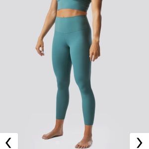 COPY - BORN PRIMITIVE YOUR GO TO LEGGINGS 2.0